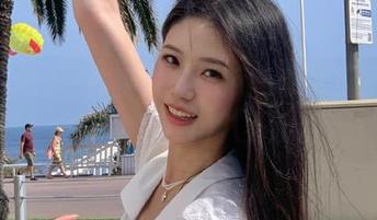 体验166吃瓜网永久下载版，实时追踪热门八卦事件