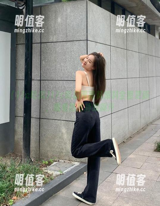17c吃瓜网黑料爆料全面更新，观看热度持续飙升