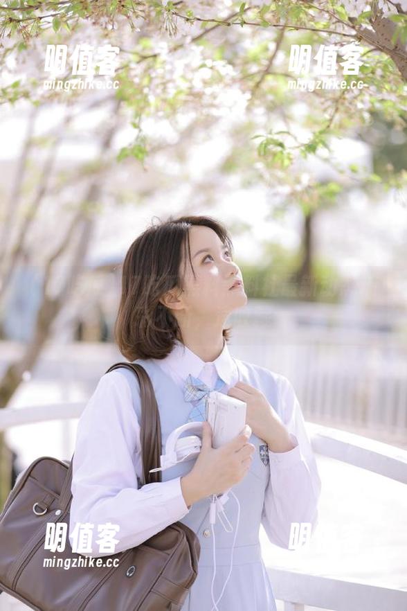 17吃瓜黑料黑料社最新动态精彩不断，速收藏