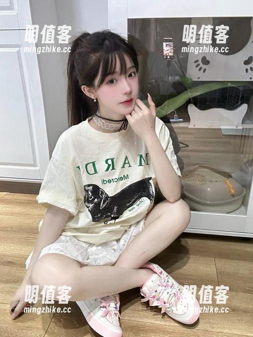51吃瓜网校园大瓜持续热议，点击网址深入了解