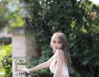 718sx视频带你吃遍网络热瓜，精彩内容一网打尽