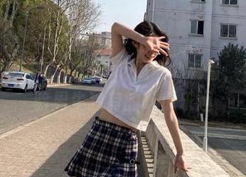 在91吃瓜中心观看，你将体验男生独有的吃瓜乐趣