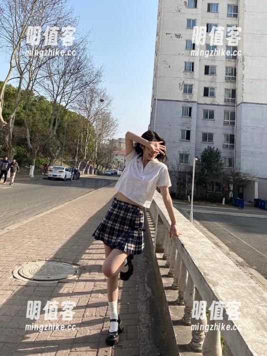 在91吃瓜中心观看，你将体验男生独有的吃瓜乐趣