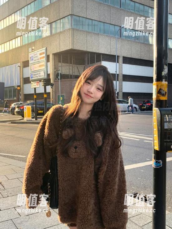 91吃瓜门热门吃瓜线路，追热点不等待