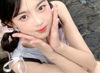 少女倾情推荐！ccgg.bet传送门安卓版，让你不再错过任何爆料