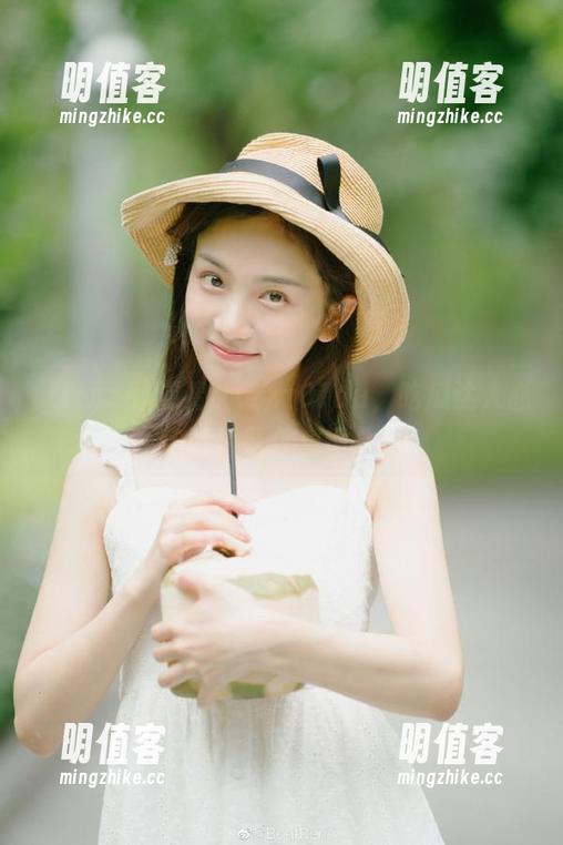 观看tttzzz07du，吃瓜达人必备的趣味信息平台！