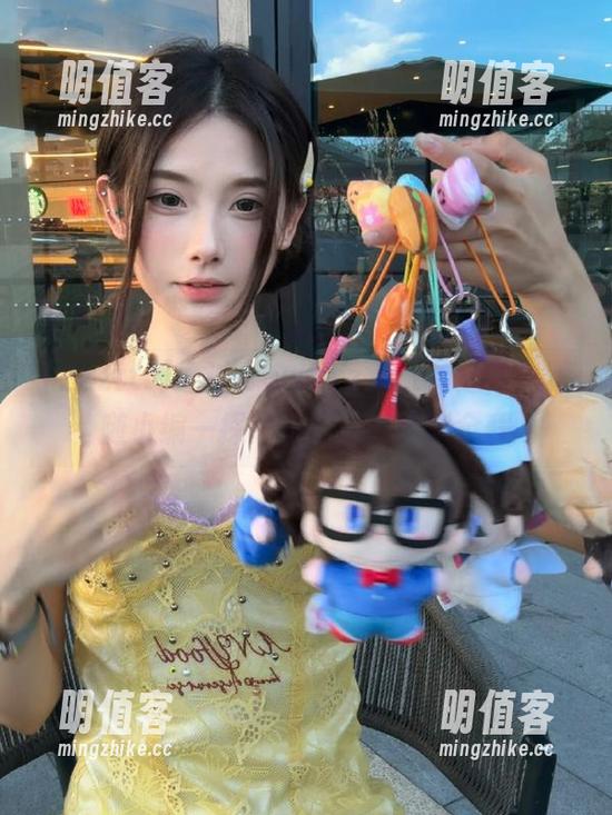 通过www.zzzttt传送门，跟随小编一探娱乐圈最新爆料全程
