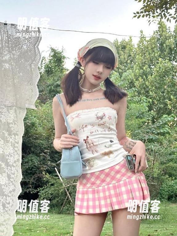 人人黑料吃瓜网51官网网页汇聚热门黑料，男生吃瓜不二选择