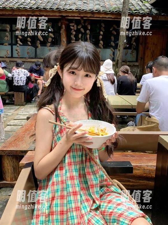 ios畅享冲哥黑料每日一冲主页无广告吃瓜体验