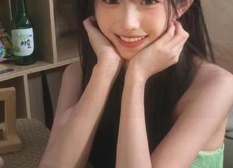 吃瓜列表观看最火爆娱乐八卦实时更新