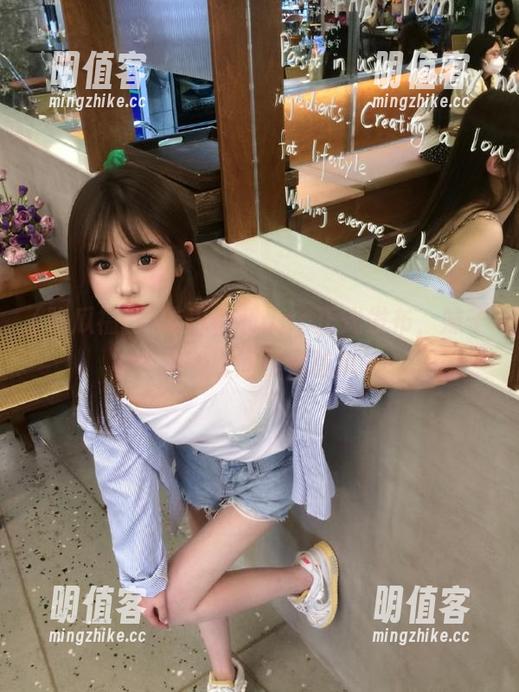 吃瓜福利app正式发布，妹子第一时间等你吃瓜