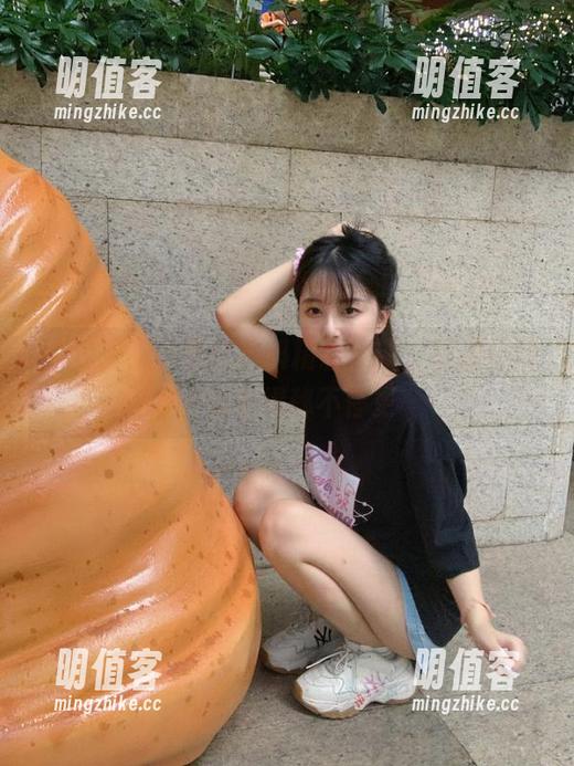 黑哥扒料精彩更新，明星绯闻内幕全揭秘不停更