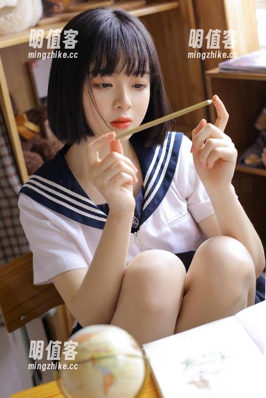 黑料91官网最新ios版本，吃瓜八卦尽在掌中