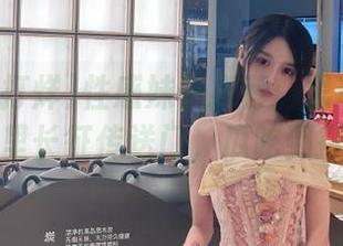 性感妹子推荐：黑料不打烊万里长征传送门，瓜吃到撑！