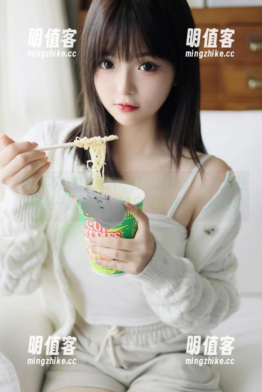 黑料不打烊tttzzz入口传送门网站一键直达，吃瓜从此变得更加轻松