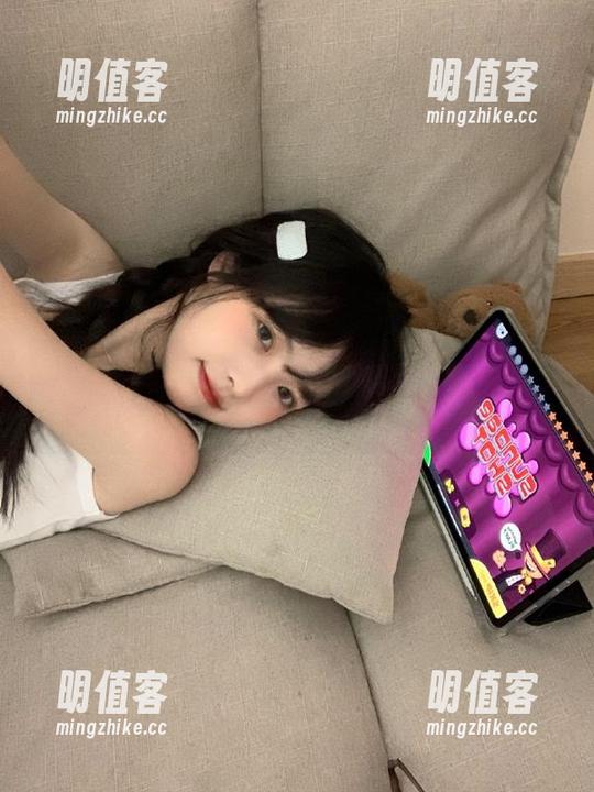 黑料吃瓜官网苹果版直达，实时更新最热黑料瓜点