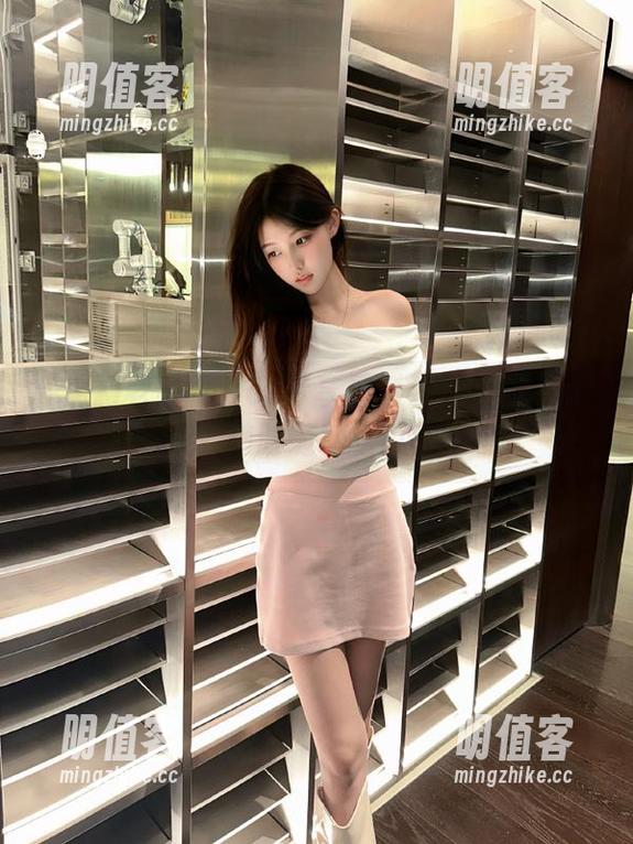 ios专享黑料老司机视频频道，随时随地吃瓜无忧